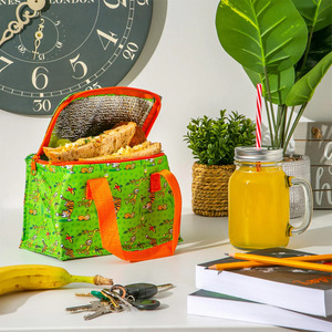 Everything_but_Flowers_Tiny Dining Lunch Bag Jungle Party