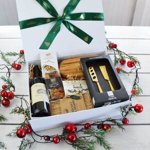Everything_but_Flowers_A Christmas Platter Hamper