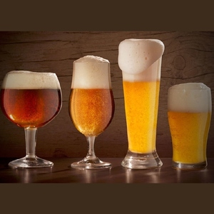 Everything_but_Flowers_Artisan Beer Glass Set
