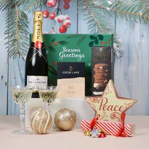 Everything_but_Flowers_Christmas Bubbles in a Box - Moet & Chandon