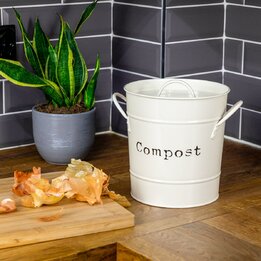 Everything_but_Flowers_Compost Bin