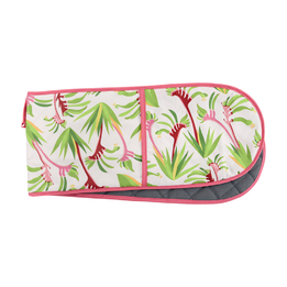 Everything_but_Flowers_Annabel Trends Kangaroo Paw Double Oven Mitt