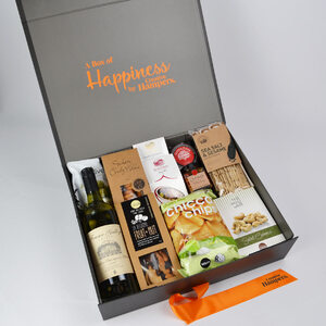 Everything_but_Flowers_Fraser Gallop Cabernet Merlot  Savoury Hamper