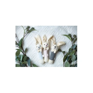 Everything_but_Flowers_Juni Silicone Rainbow Teether