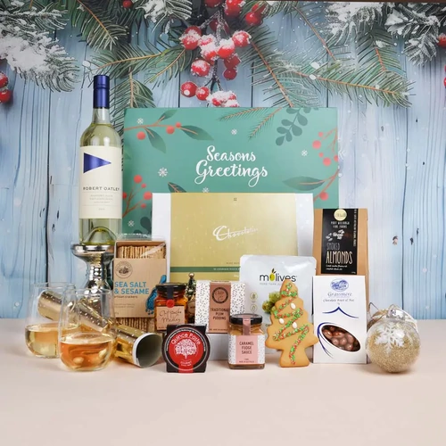 Everything_but_Flowers_All Gourmet Christmas - White