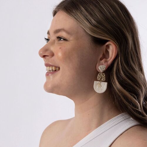 Everything_but_Flowers_Kiki Light Shimmer Earrings